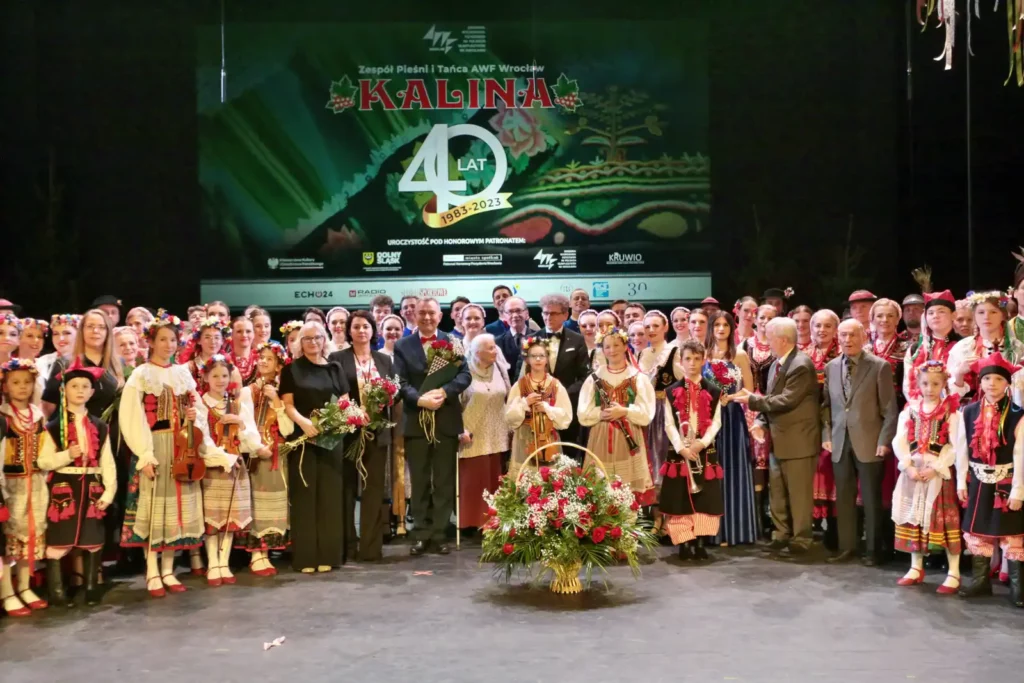 Fot. Andrzej Nowak – Koncert Jubileuszowy – 40 lat Zespołu Pieśni i Tańca AWF Wrocław „Kalina”