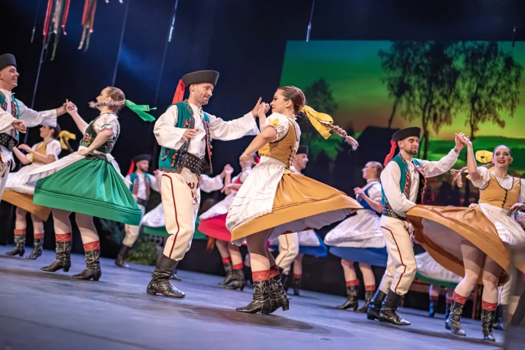 Fot. Jacek Myjkowski – Koncert Jubileuszowy – 40 lat Zespołu Pieśni i Tańca AWF Wrocław „Kalina”